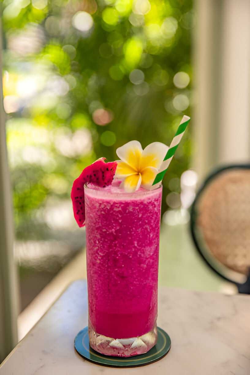 Dragon Drink Recipe (Creamy, Fruity & Refreshing) - Drinks
